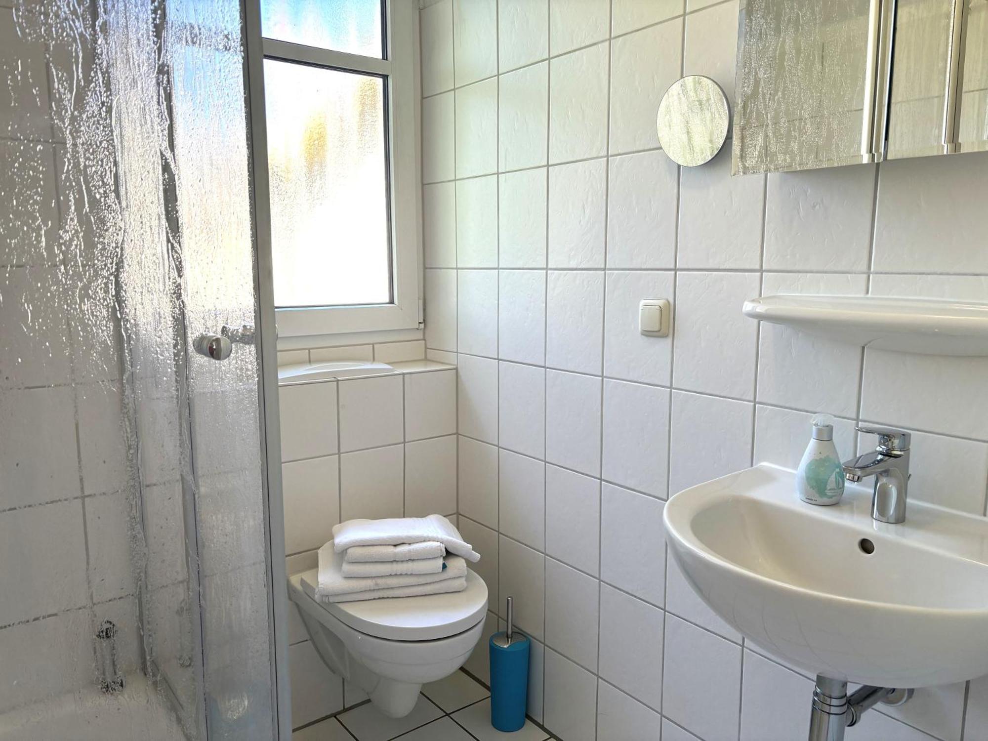Haus Oie Idyll Mit Balkon 10 Minuten Zum Strand Zinnowitz Exteriér fotografie